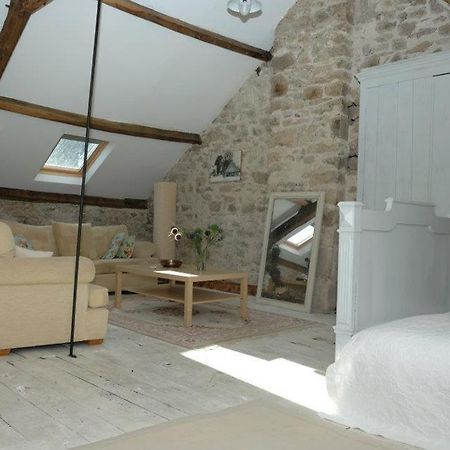 Bed and Breakfast Le Moulin Des Farges Meymac Exteriér fotografie