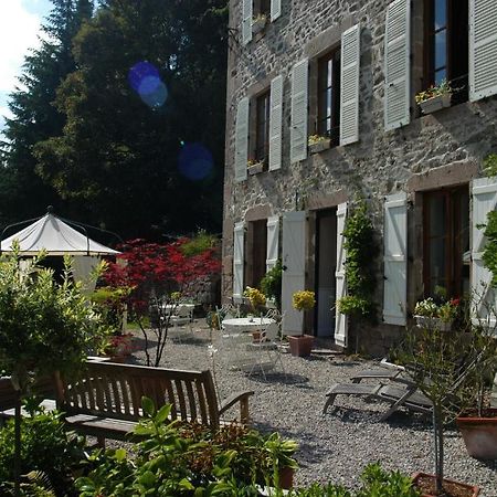 Bed and Breakfast Le Moulin Des Farges Meymac Exteriér fotografie