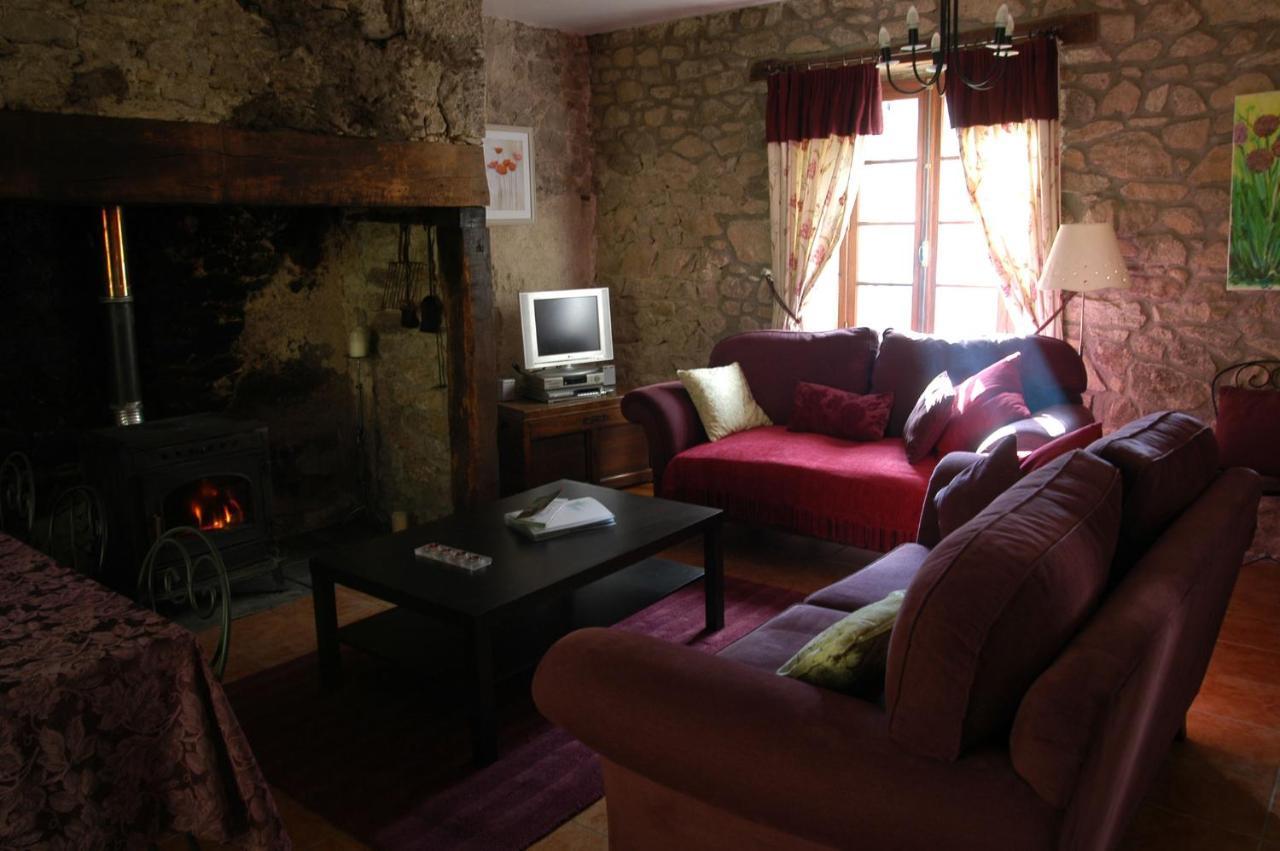 Bed and Breakfast Le Moulin Des Farges Meymac Exteriér fotografie