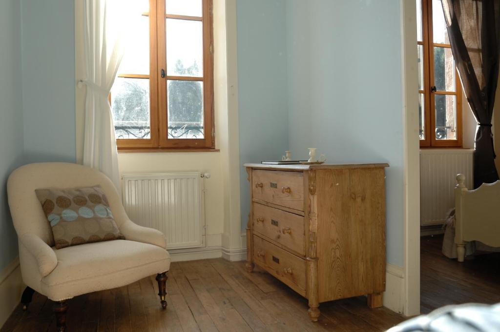 Bed and Breakfast Le Moulin Des Farges Meymac Pokoj fotografie