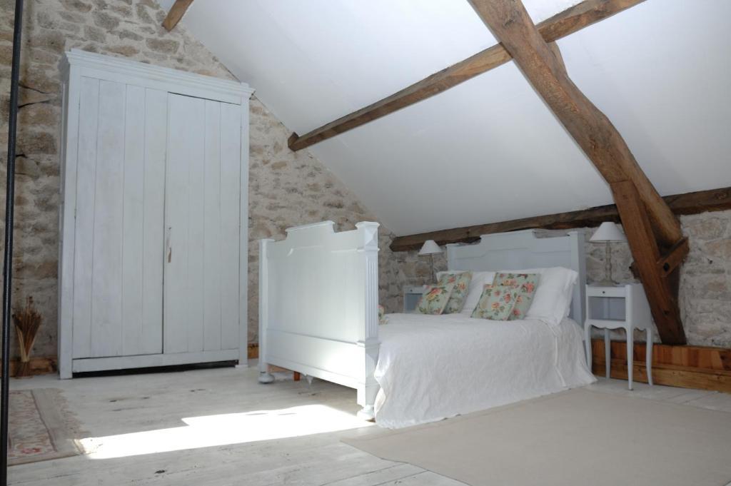 Bed and Breakfast Le Moulin Des Farges Meymac Pokoj fotografie