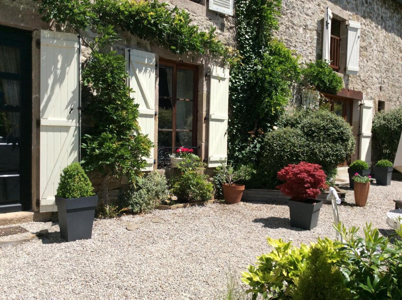 Bed and Breakfast Le Moulin Des Farges Meymac Exteriér fotografie